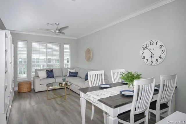 75 E Hoffman Avenue #2041 Lindenhurst, NY 11757