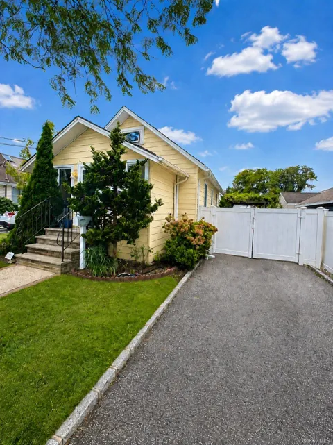 804 Nassau Street