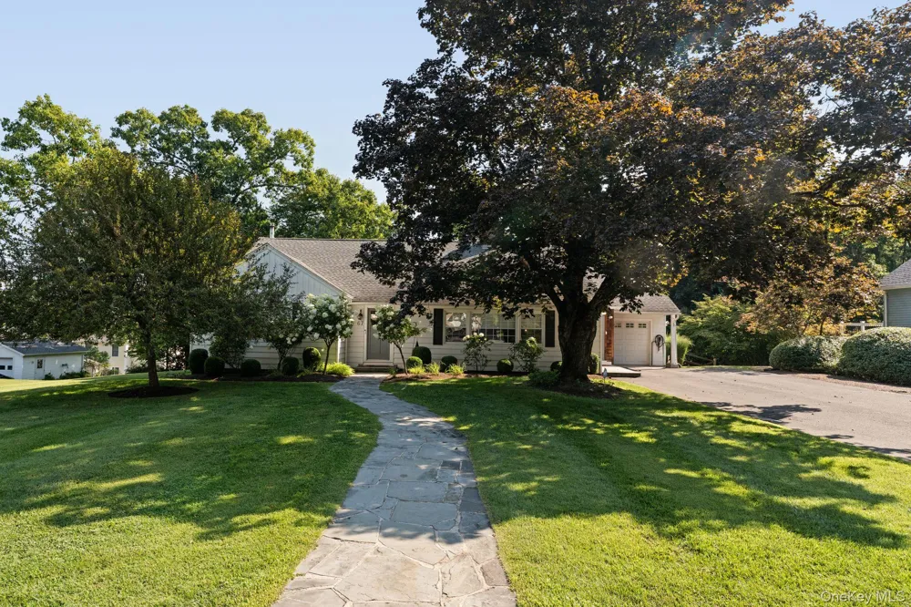 67 Dunneman Avenue Kingston, NY 12401