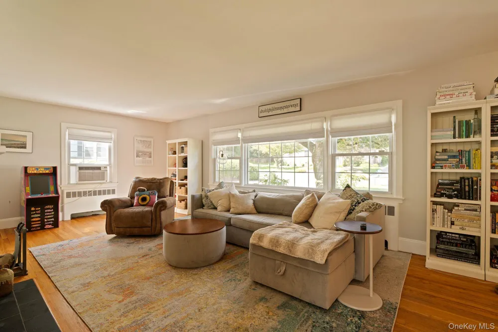 67 Dunneman Avenue Kingston, NY 12401