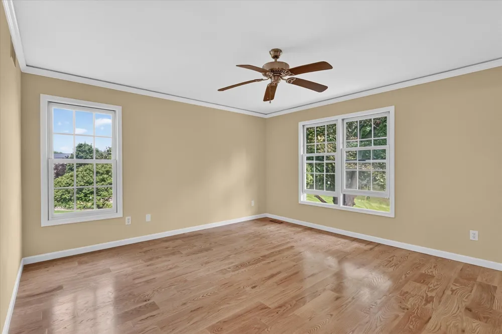7521 Mac Arthur Lane Portage, MI 49024