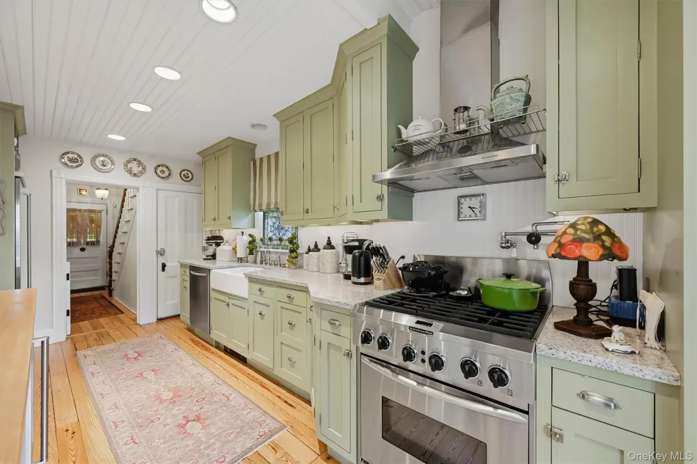 133 Cedar Hill Avenue Nyack, NY 10960