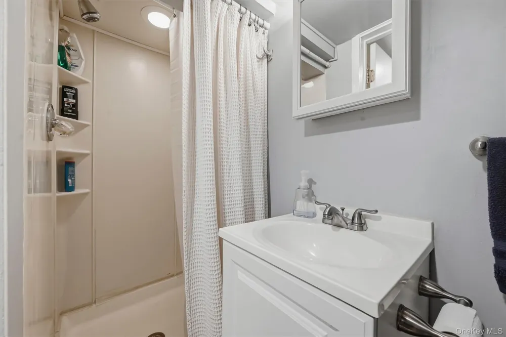 133 Cedar Hill Avenue Nyack, NY 10960