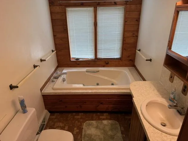 9751 W Howard City-Edmore Lakeview, MI 48850