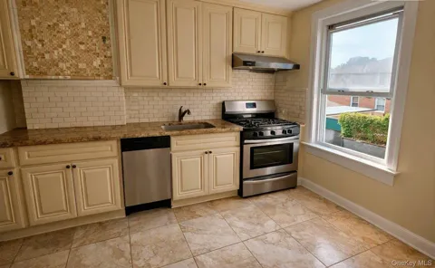 6807 59th Drive