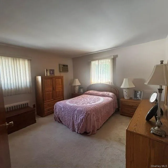 66 E Neptune Avenue Lindenhurst, NY 11757