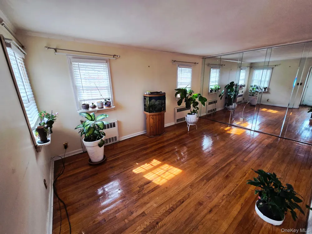 60 Liberty Boulevard Valley Stream, NY 11580