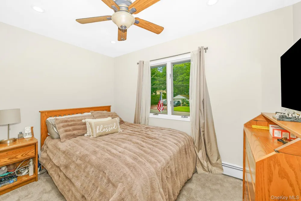 341 Avenue B Ronkonkoma, NY 11779