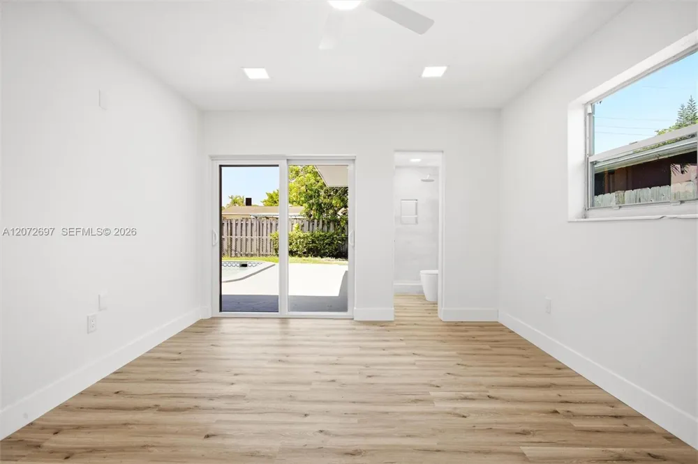 2250 Gulfstream Dr Miramar, FL 33023