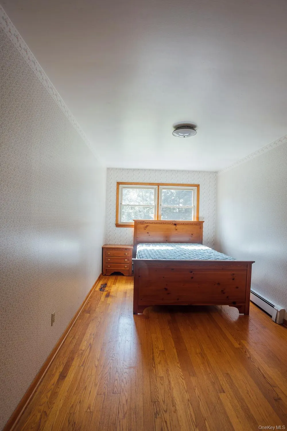 21 Courts Lane Hudson, NY 12534
