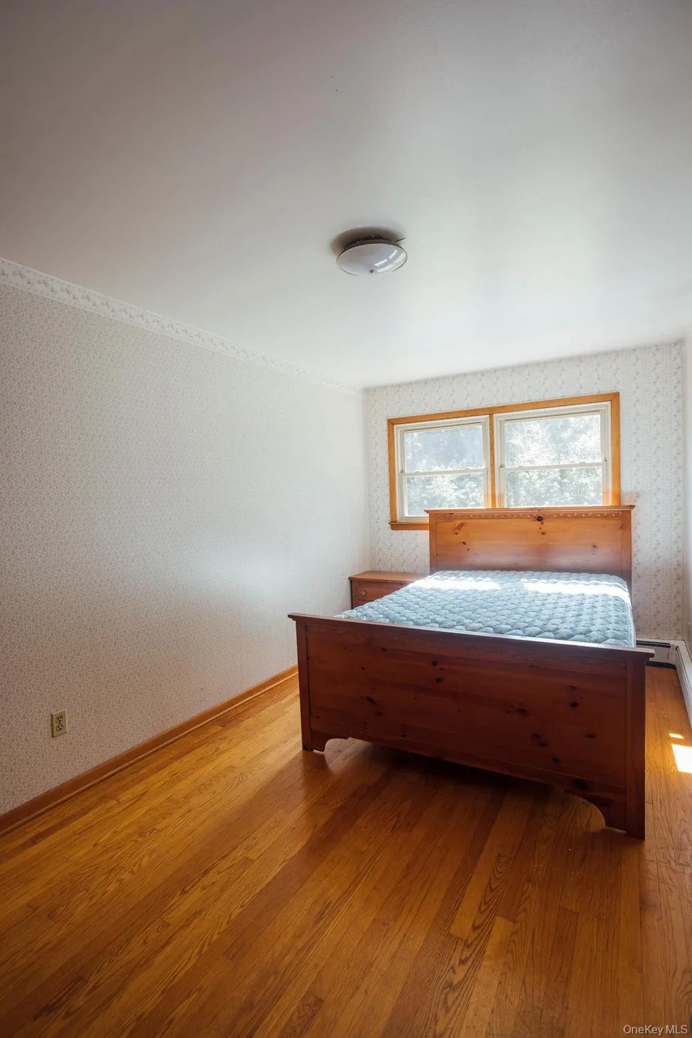 21 Courts Lane Hudson, NY 12534
