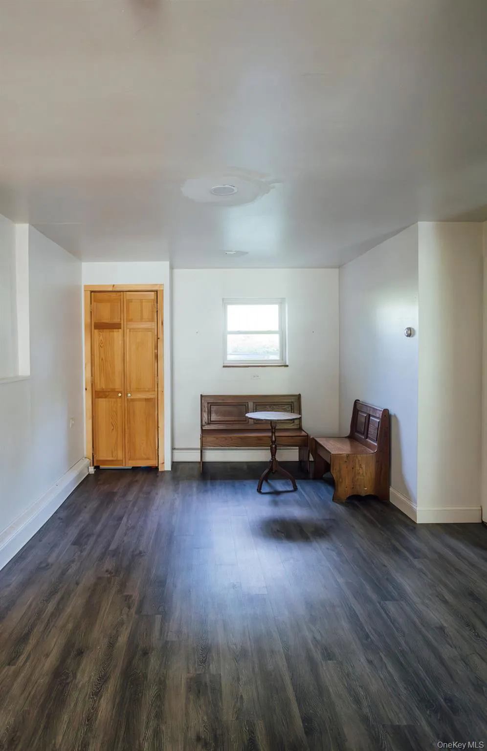 21 Courts Lane Hudson, NY 12534