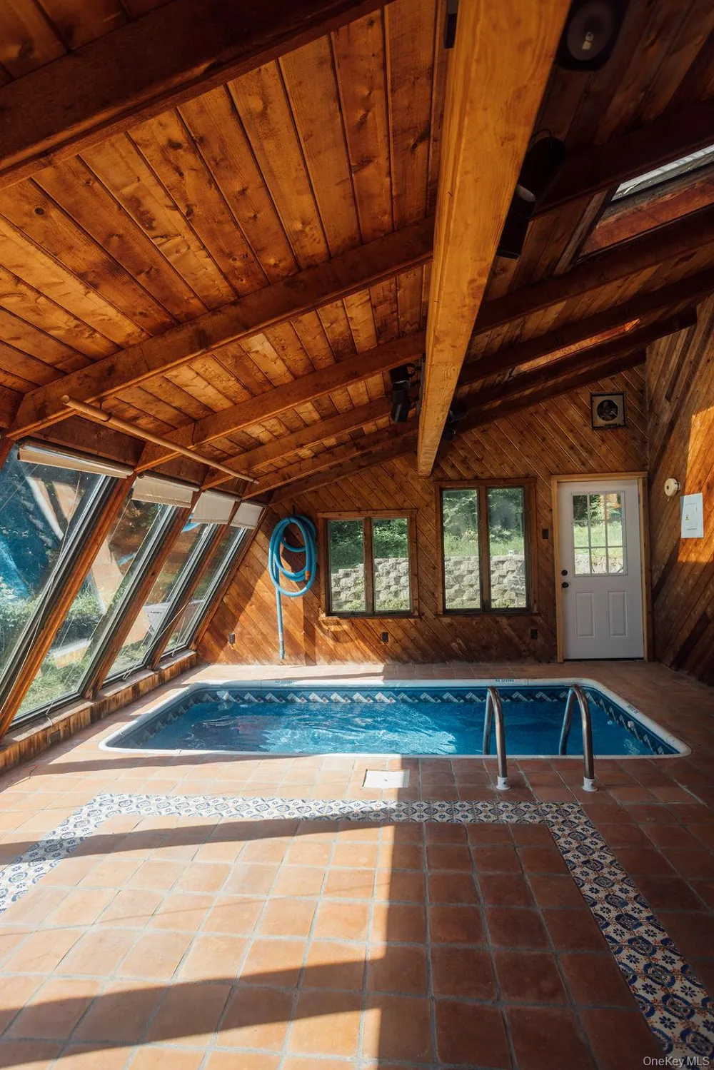21 Courts Lane Hudson, NY 12534