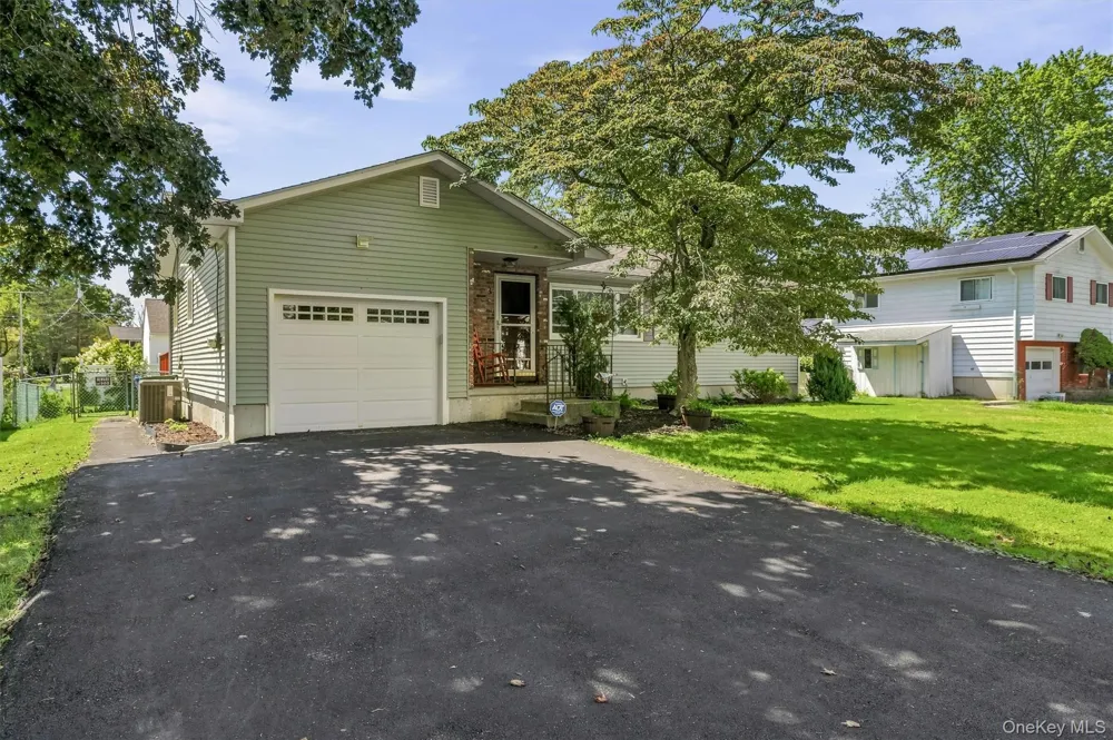 3 Allerton Avenue Middletown, NY 10940