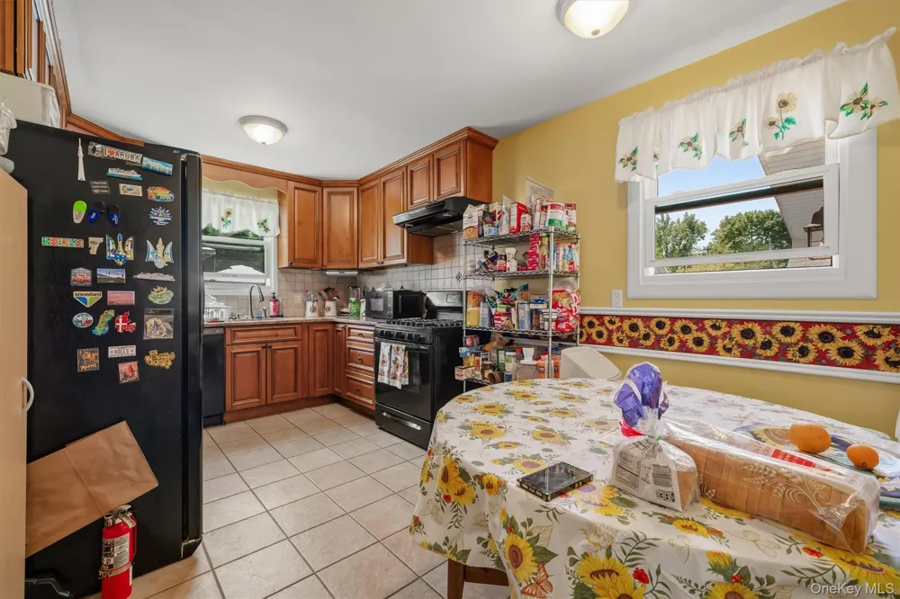 3 Allerton Avenue Middletown, NY 10940