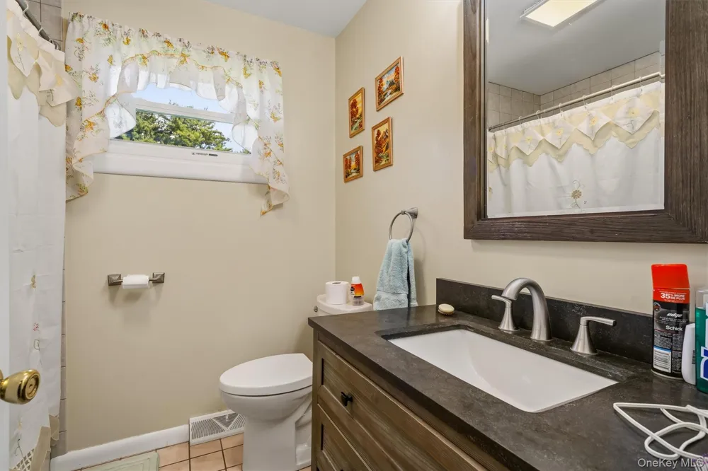 3 Allerton Avenue Middletown, NY 10940