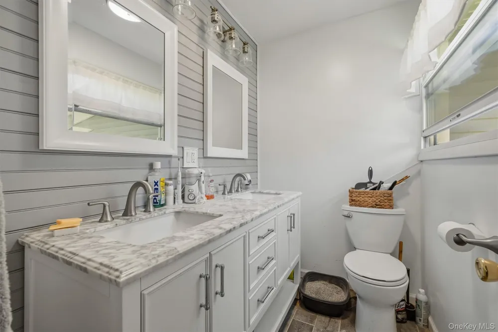 3 Allerton Avenue Middletown, NY 10940