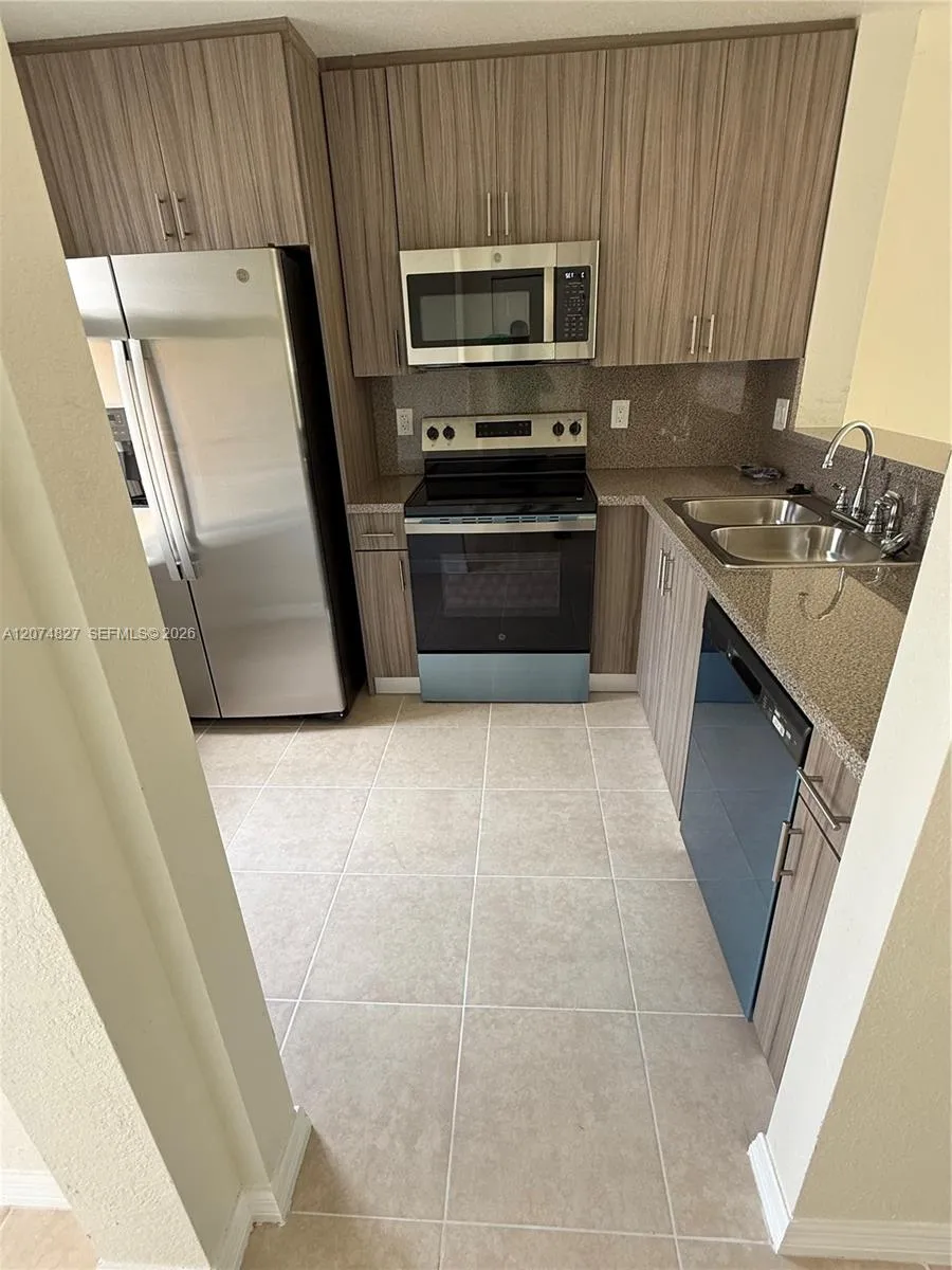 26259 SW 135th Pl #- Homestead, FL 33032