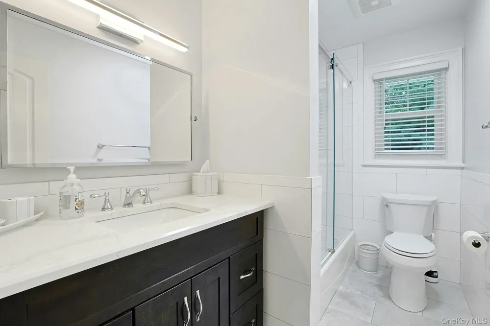 5 Prides Crossing New City, NY 10956