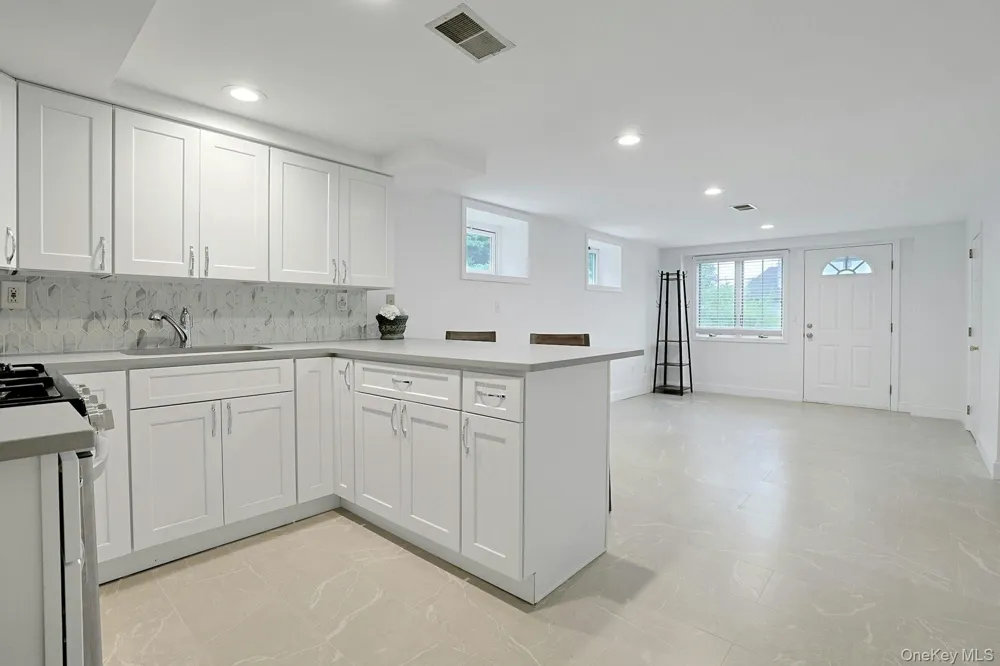 5 Prides Crossing New City, NY 10956