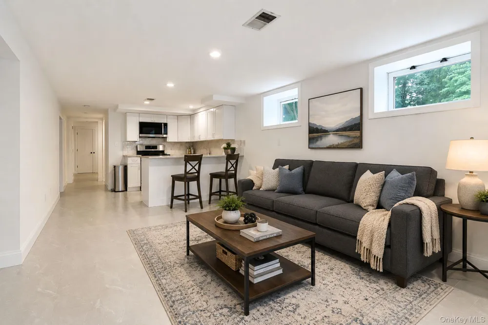 5 Prides Crossing New City, NY 10956