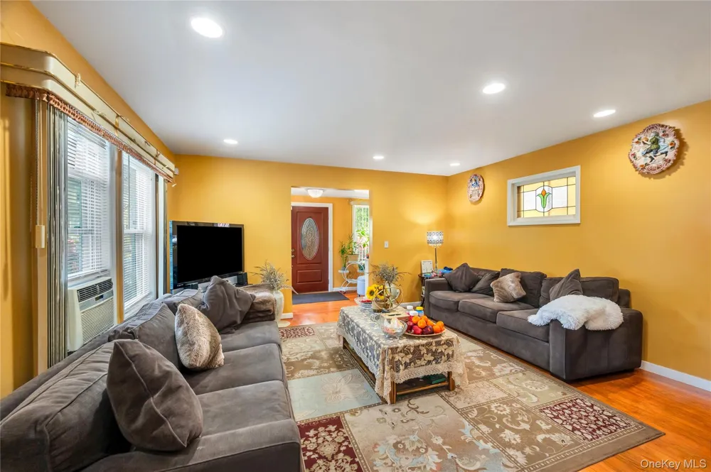 220-16 107th Avenue Queens Village, NY 11429