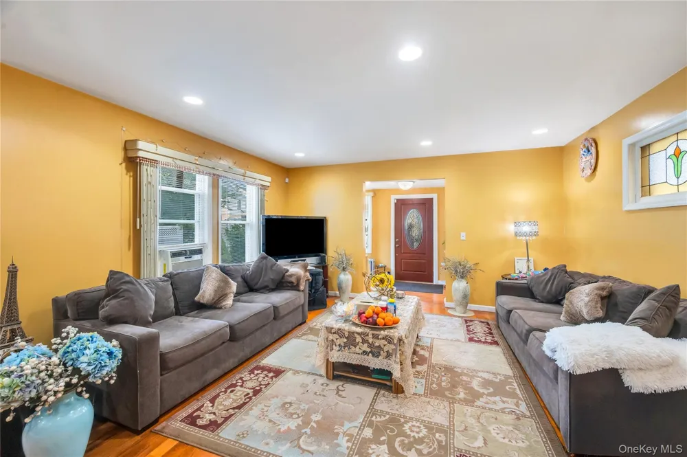 220-16 107th Avenue Queens Village, NY 11429