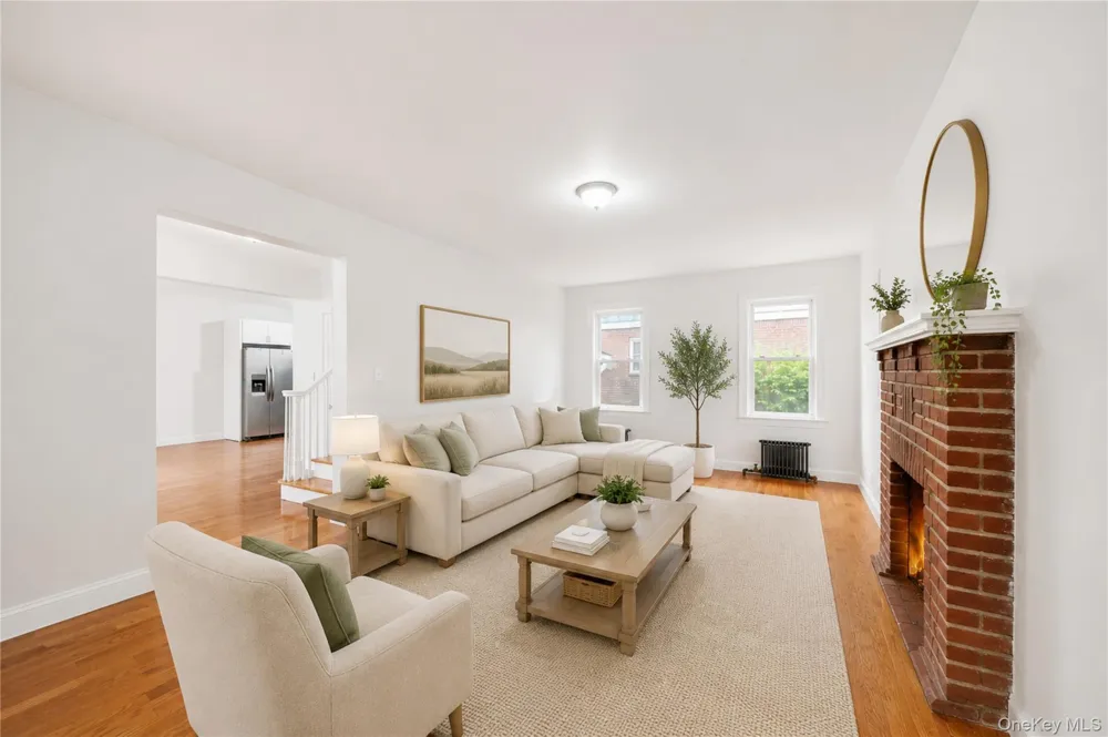104-04 202nd Street Saint Albans, NY 11412