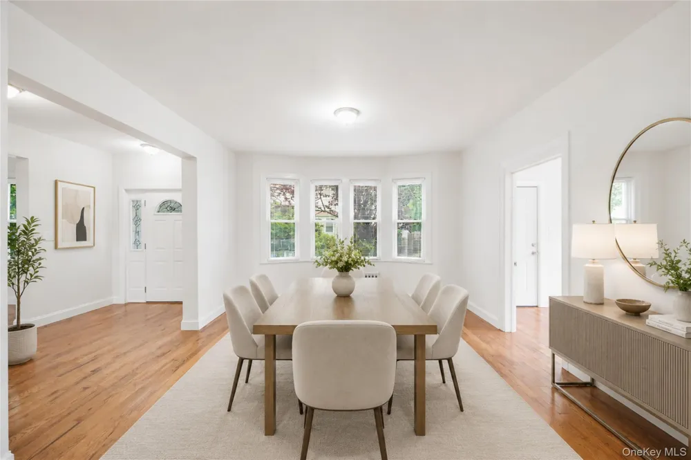 104-04 202nd Street Saint Albans, NY 11412