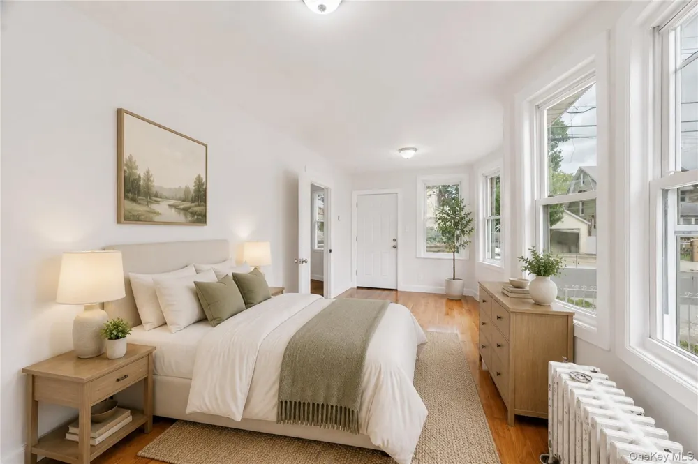 104-04 202nd Street Saint Albans, NY 11412