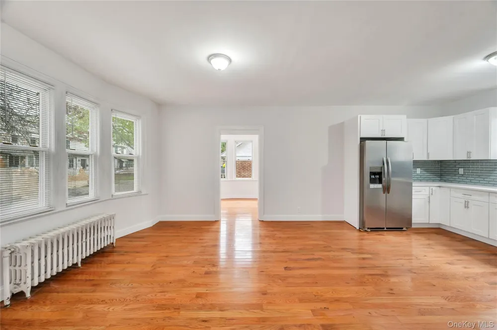 104-04 202nd Street Saint Albans, NY 11412