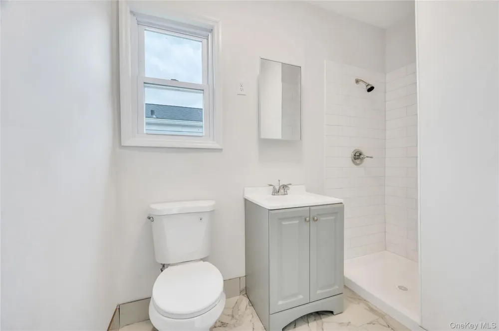 104-04 202nd Street Saint Albans, NY 11412