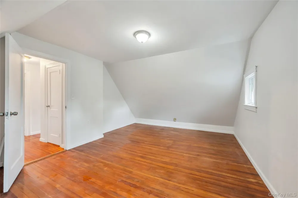 104-04 202nd Street Saint Albans, NY 11412