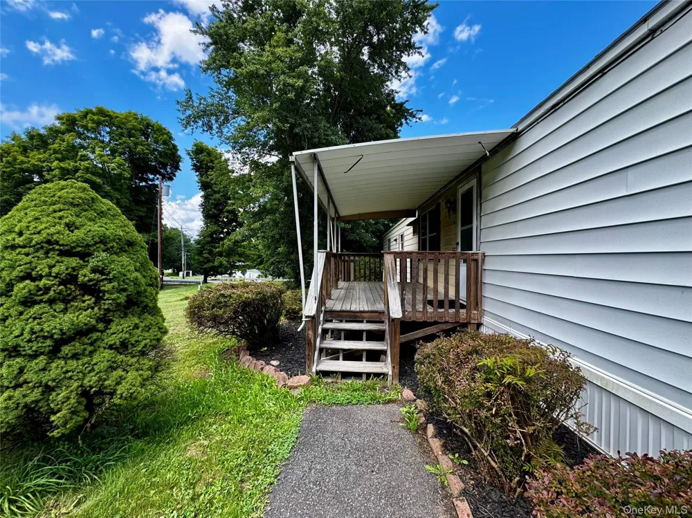 3 Kelloggs Court Catskill, NY 12451