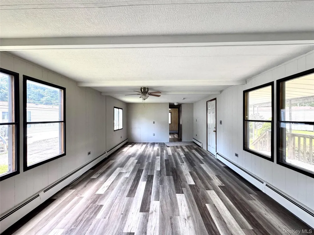 3 Kelloggs Court Catskill, NY 12451