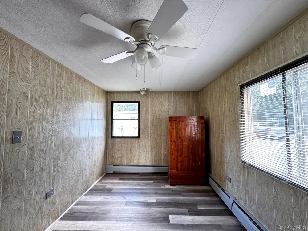 3 Kelloggs Court Catskill, NY 12451