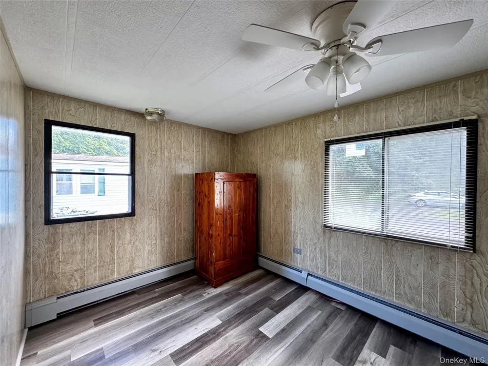 3 Kelloggs Court Catskill, NY 12451