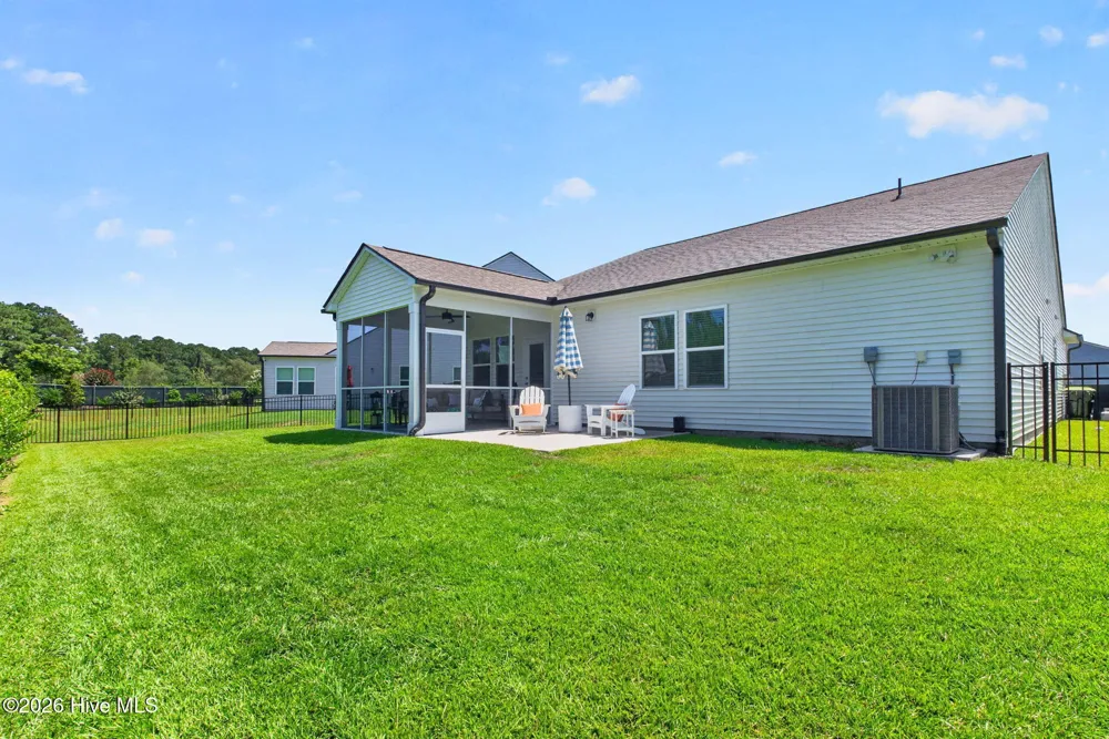 197 Eagle Claw Drive Calabash, NC 28467