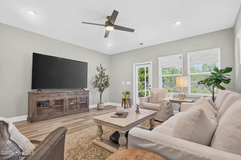 197 Eagle Claw Drive Calabash, NC 28467