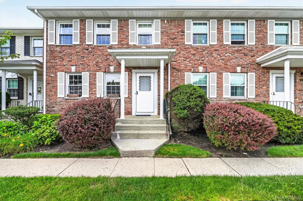 600 Mohawk Court Suffern, NY 10901