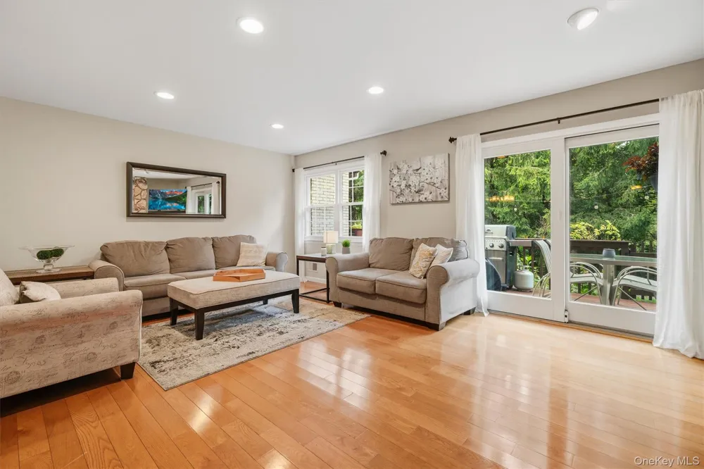 600 Mohawk Court Suffern, NY 10901