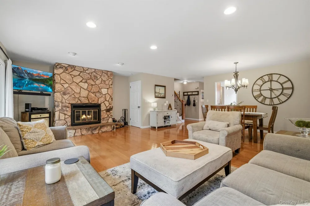600 Mohawk Court Suffern, NY 10901