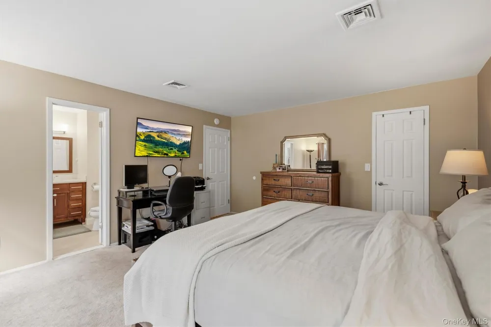 600 Mohawk Court Suffern, NY 10901