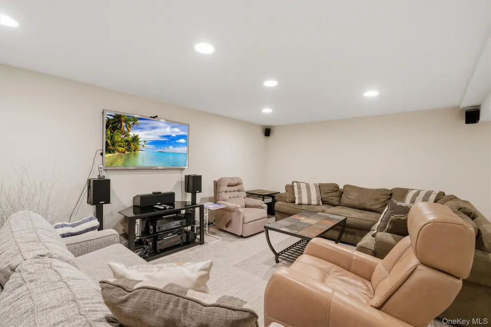 600 Mohawk Court Suffern, NY 10901