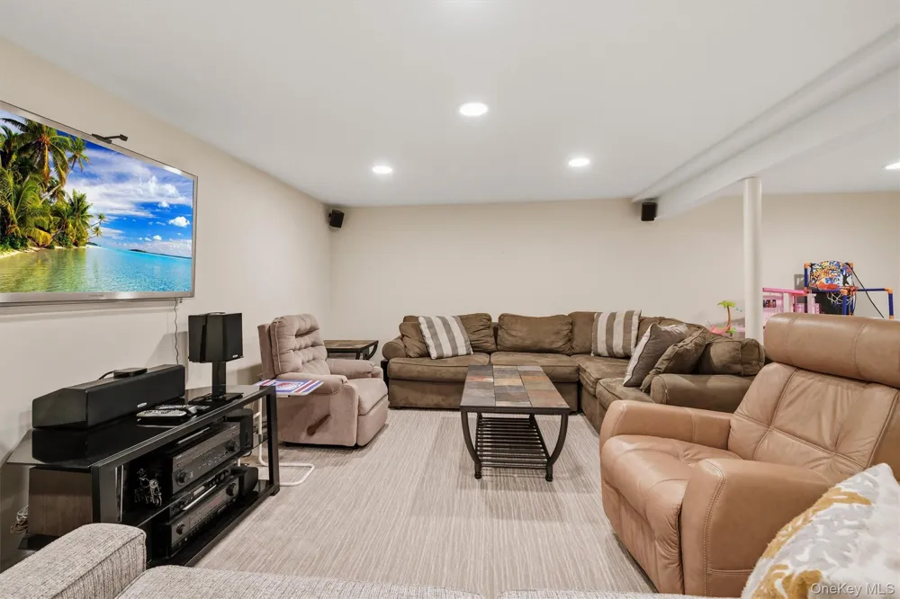 600 Mohawk Court Suffern, NY 10901