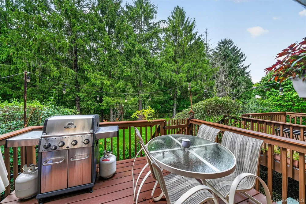 600 Mohawk Court Suffern, NY 10901