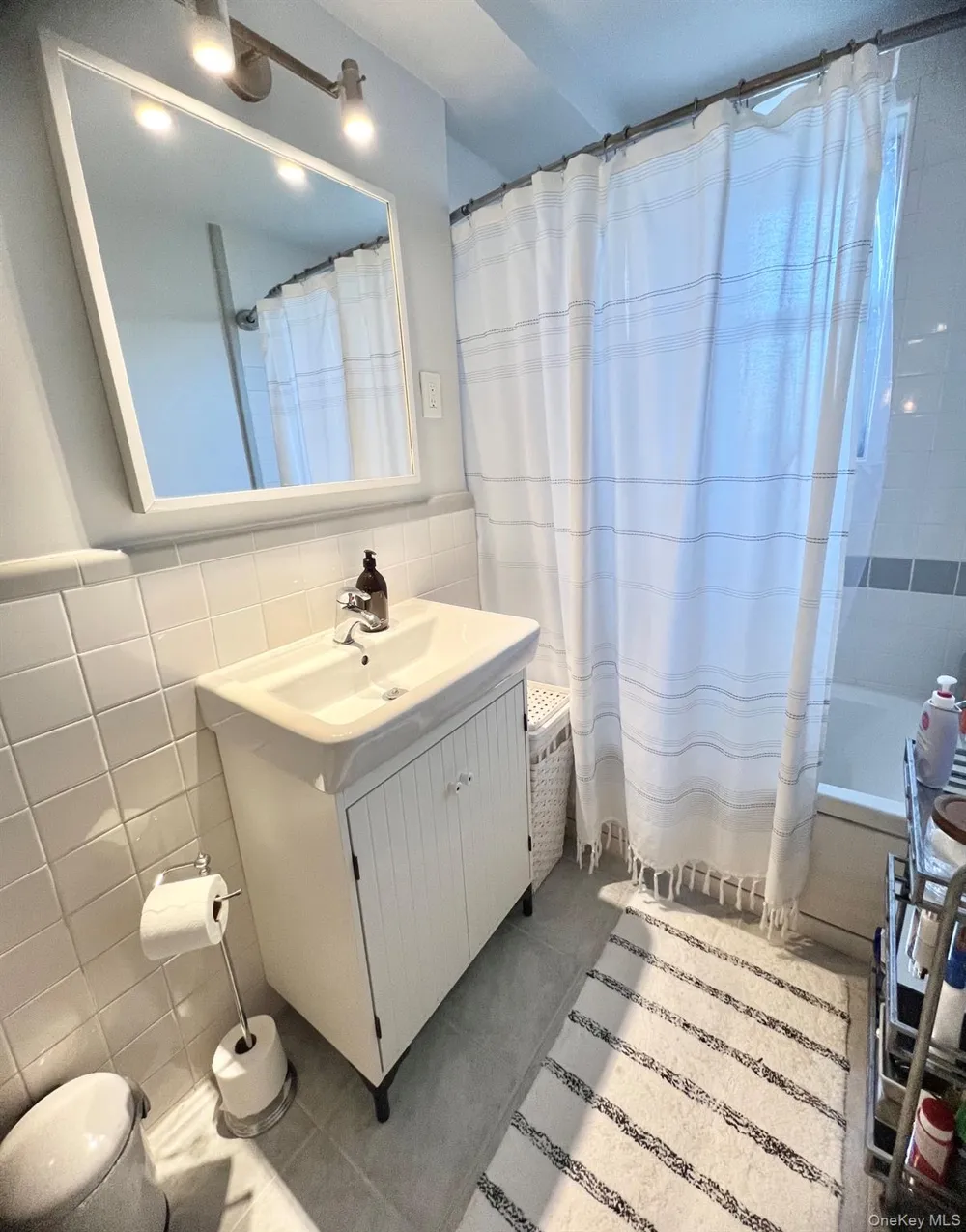 104 S Village Avenue #1H Rockville Centre, NY 11570