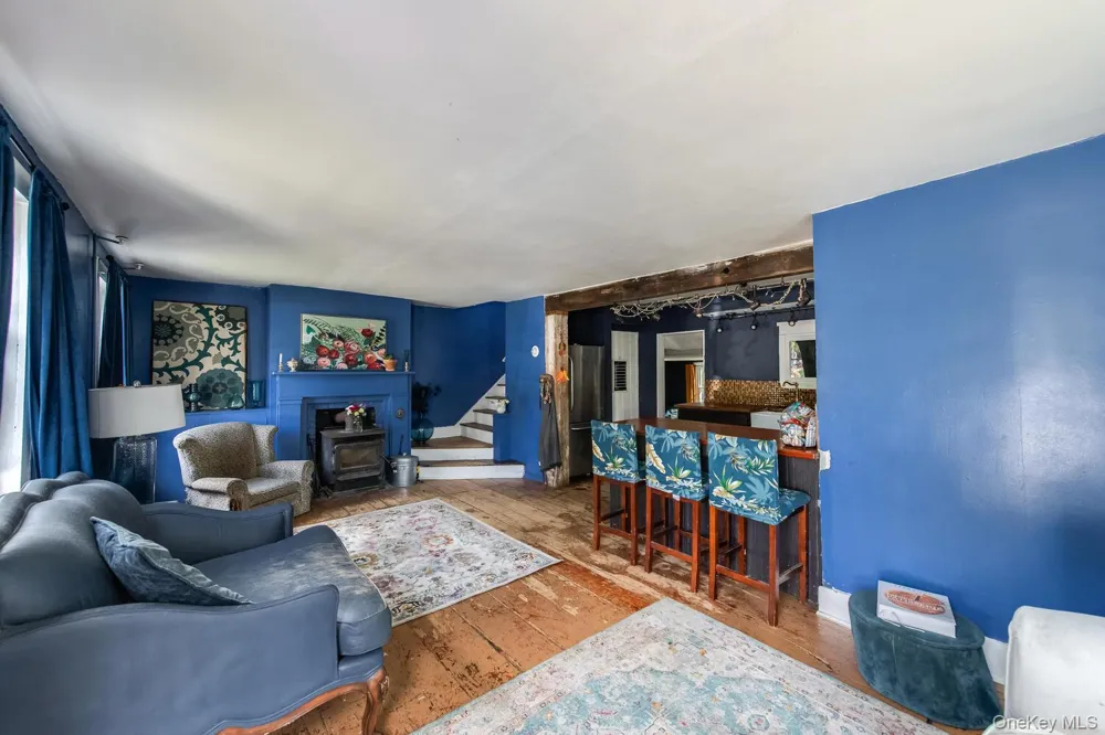 88 S Hamilton Street Poughkeepsie, NY 12601