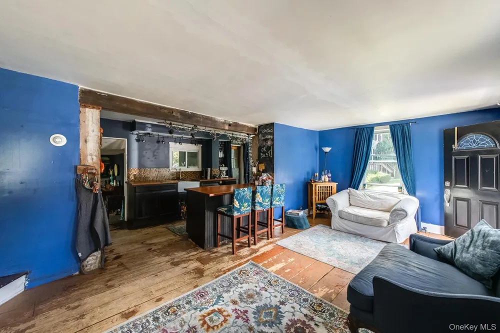 88 S Hamilton Street Poughkeepsie, NY 12601