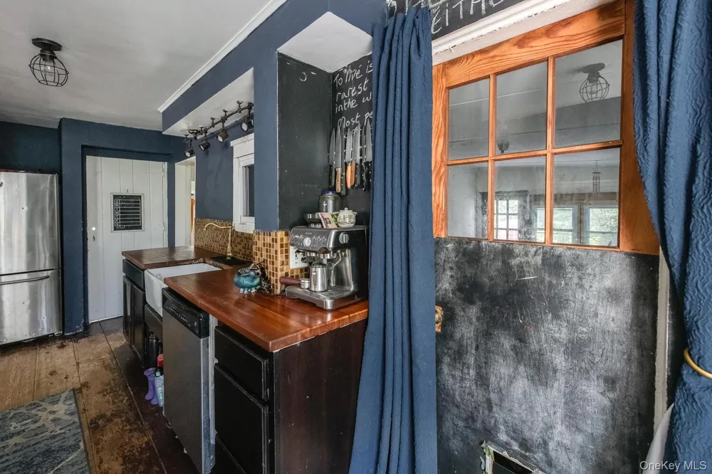 88 S Hamilton Street Poughkeepsie, NY 12601